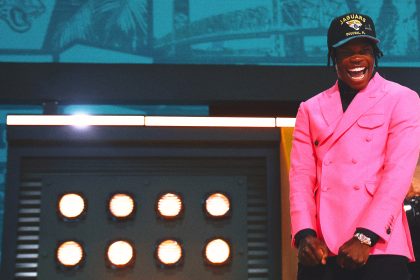 Travis Hunter goes No. 2 to Jaguars, who now get to decide where to play him