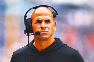 49ers DC Robert Saleh: 'You’re trying to stay two years ahead of the offense'
