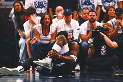 Anthony Edwards returns to Game 2 after spraining his left ankle