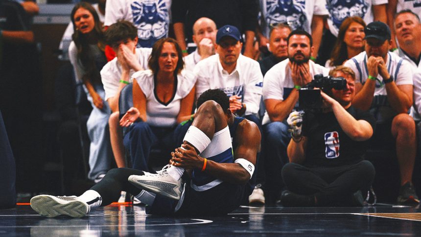Anthony Edwards returns to Game 2 after spraining his left ankle