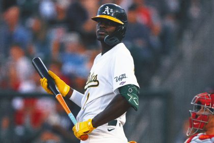 Athletics losing streak, poor record at home has them on pace for record books