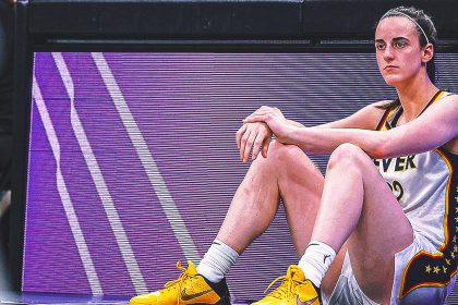 Caitlin Clark, Indiana Fever drawing fans to books like magnets