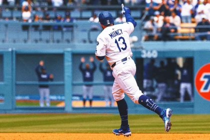 Dodgers' Max Muncy calls first homer of season 'emotional' after cold start