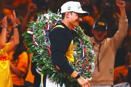 Indy 500 champ Alex Palou takes in Knicks-Pacers, caps off big Indiana sports day