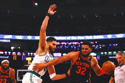 Knicks beat Celtics to take 3-1 series lead; Boston loses Jayson Tatum