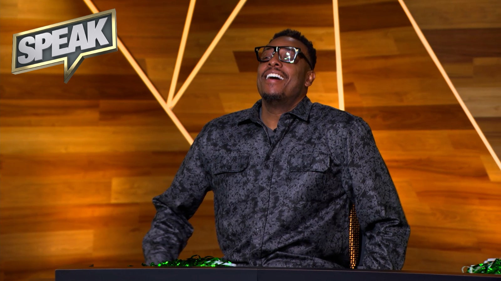 Paul Pierce walks 8 hours to work after losing a bet in Game 2 of Celtics-Knicks | Speak