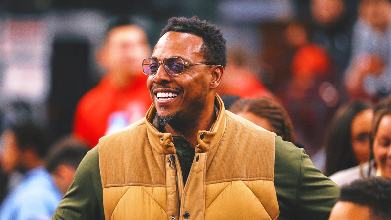 Paul Pierce walks to work in L.A. after Knicks take 2-0 series lead on Celtics