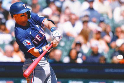 Rangers' Josh Jung hits two-run HR for mom vs. brother Jace on Mother's Day
