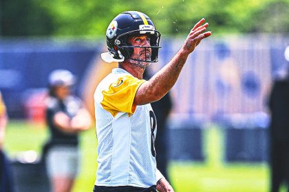 2025 NFL odds: Back Aaron Rodgers, Steelers to lose in wild-card round