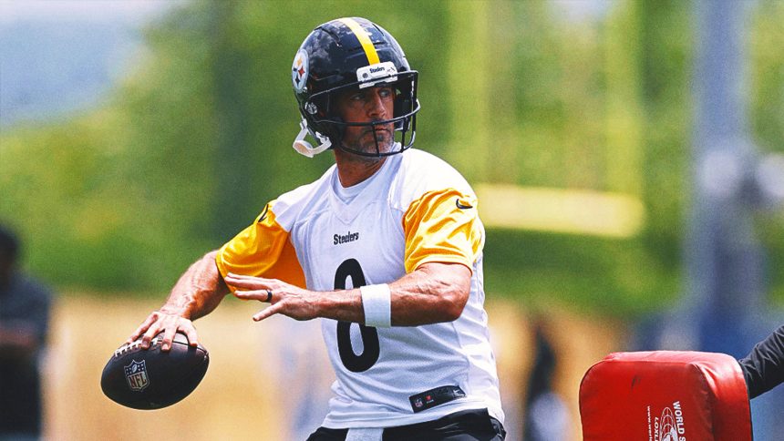 Aaron Rodgers confirms he's wearing a wedding ring, but for who?