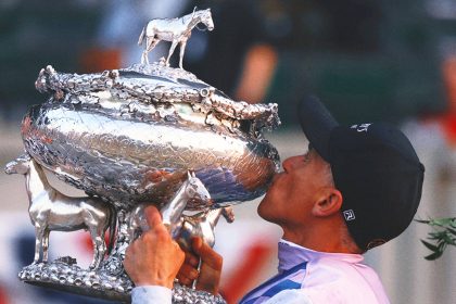 Everything to know about the iconic Belmont Stakes trophy