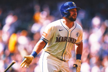 Last Night in Baseball: Cal Raleigh is now your MLB home run leader