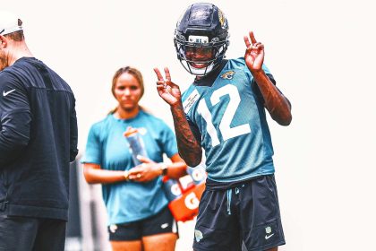 Two-way star Travis Hunter signs rookie contract with the Jaguars