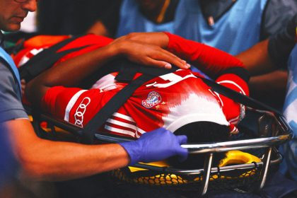 Bayern Munich's Jamal Musiala Badly Injures Leg Against PSG at Club World Cup