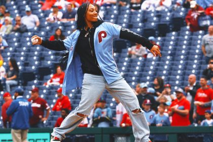 Ex-Little League Star Mo'ne Davis to Try Out For New Women's Pro Baseball League