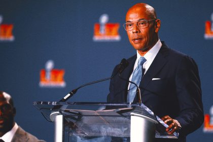 NFLPA Executive Director Lloyd Howell Resigns, Citing 'Distraction'