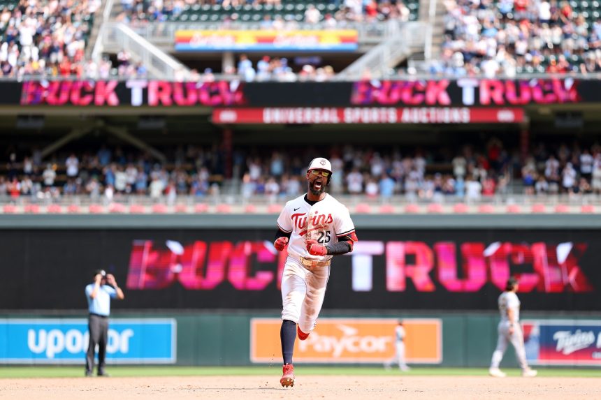 Twins' Byron Buxton Hits for First Cycle in Target Field History vs. Pirates