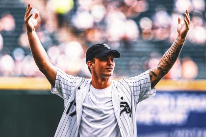 Bears QB Tyson Bagent Throws First Pitch at White Sox Game in Chicago