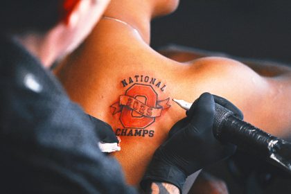 Buckeye Fan Gets Tattoo Live on 'The Joel Klatt Show'