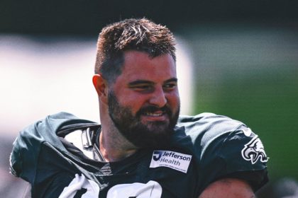 Eagles' Landon Dickerson Serves Beers at Practice While Recovering From Surgery