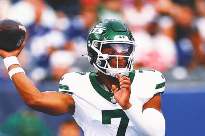 Jets QB Justin Fields on Their Passing Game: 'We're Fine With 8-Yard Completions'