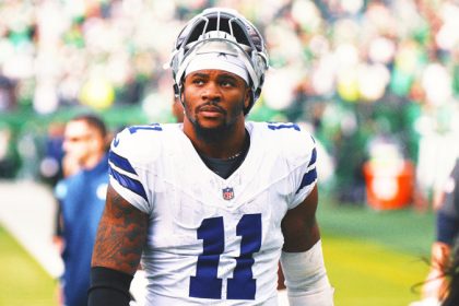 Micah Parsons Still a Spectator at Cowboys Practice Amid Contract Dispute