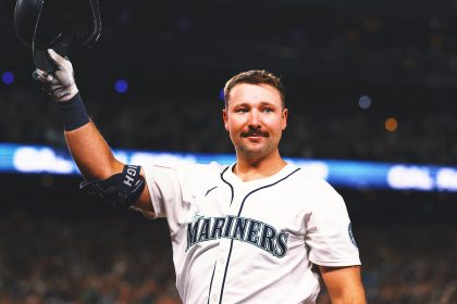 60 HRs For Big Dumper! Cal Raleigh Joins Heavy Hitters; Mariners Win AL West