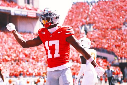 AP Top 25: Ohio State Grabs No. 1 Spot After Win Over Texas, LSU Jumps to No. 3
