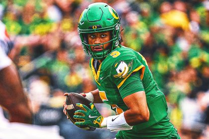 AP Top 25: Oregon jumps to No. 4 behind Ohio St, Penn St, LSU; FSU Into Top 10