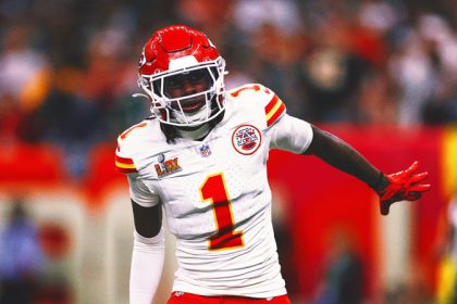 Chiefs WR Xavier Worthy Practices in Full, Rashee Rice Returns to Meetings