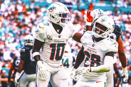 If Chiefs Call Dolphins About Tyreek Hill, Why Stop There? Why Not De'Von Achane?
