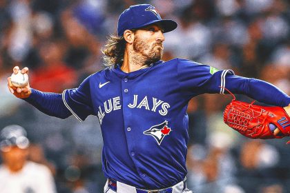 Kevin Gausman Tosses 2-Hitter for 4th Career Complete Game; Blue Jays Blank Astros