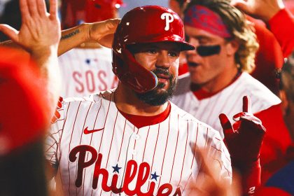 Schwarber Leads Phillies in Record-Setting HR Party, Clinch Playoff Bye