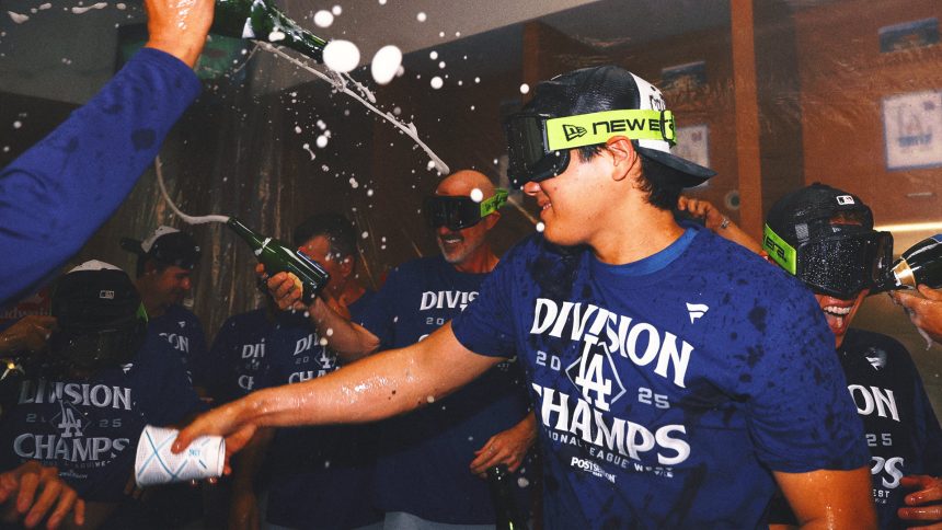 Splash Shot! Ohtani's 54th HR Lands Into Pool; Dodgers Win NL West
