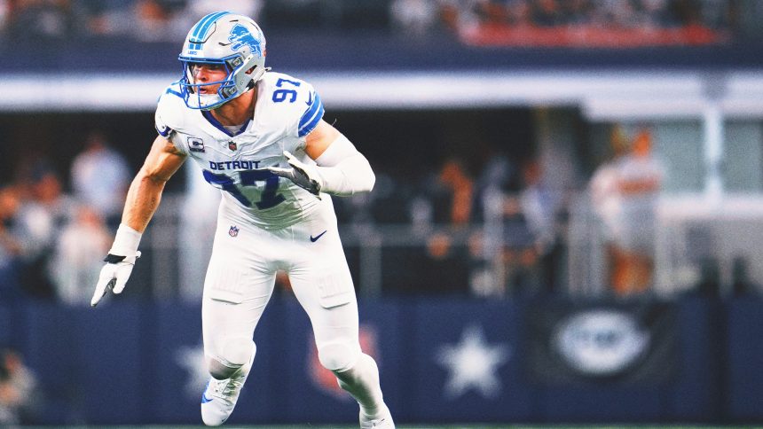 Aidan Hutchinson, Lions Agree to Extension With Record Guaranteed Money