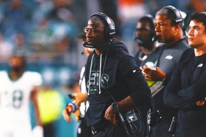 Jets Coach Aaron Glenn on 0-4 Start: 'We Just Got to Do a Better Job'