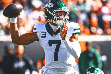 Justin Fields Calls Woody Johnson's Criticism 'Outside Noise' After Jets' First Win