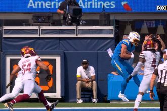 Justin Herbert connects with Ladd McConkey for two-yard TD, giving Chargers early lead over Commanders | NFL Highlights