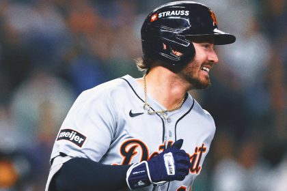 McKinstry Lifts Tigers over Mariners 3-2 in 11 innings in ALDS opener