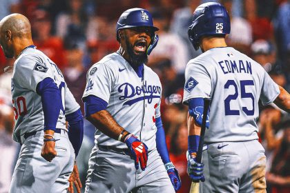 Teoscar Hernández's Late HR Lifts Dodgers to NLDS Game 1 Win Over Phillies