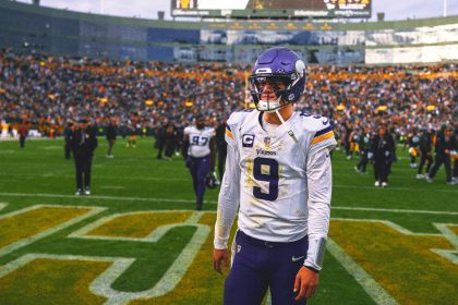 2025 NFL Week 13 Buzz: Vikings Put QB J.J. McCarthy In Concussion Protocol