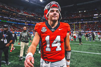 AP Top 25: Georgia Up to No. 3 Behind Ohio State, Indiana In Big Shuffle