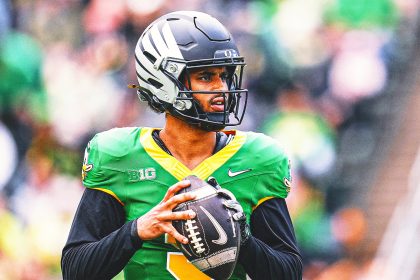 AP Top 25: Oregon Back In Top 5, Miami (Fla.) Leads Pack of Ranked ACC Teams