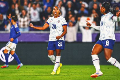 Catarina Macario Scores Twice In the U.S. Women's 3-0 Win Over Italy