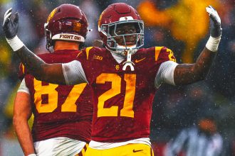College Football Playoff Hopeful USC Aims to Upset Oregon on Saturday