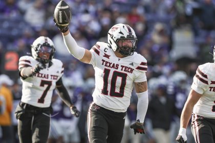 DraftKings College Game Day Promo: Bet $5, Get $300 in Week 11 of the College Football Season