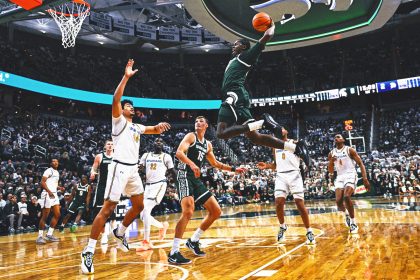 Last Night in College Basketball: Michigan State's Coen Carr Put on a Show