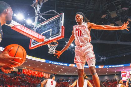 Men's CBK AP Top 25: Houston Leapfrogs Purdue to No. 1, Arizona up to No. 5