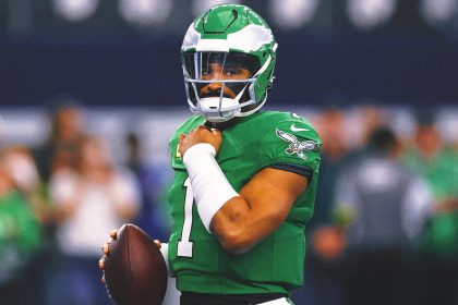 Tom Brady: Don't Panic About Eagles; Packers or Lions Will Win NFC North