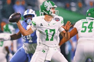 2025 College Football Playoff Buzz: Mass Exodus at North Texas, Clemson Fires OC